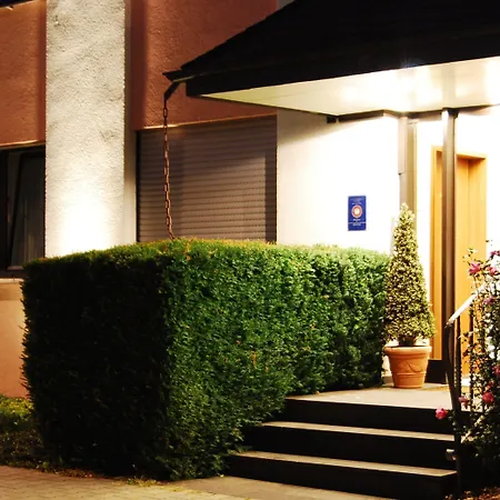 Hotel Am Martinsberg 3*