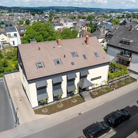 Hotel Am Martinsberg 3*