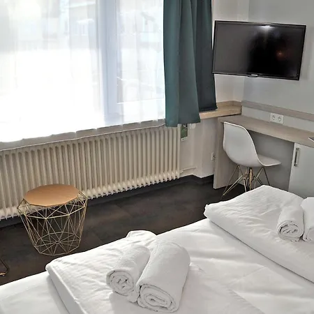 Hotel Am Martinsberg 3*