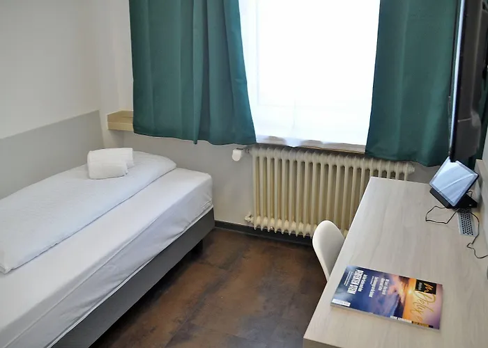 Am Martinsberg 安德纳赫