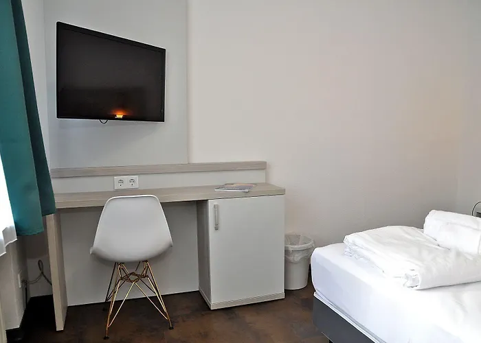 Am Martinsberg 酒店