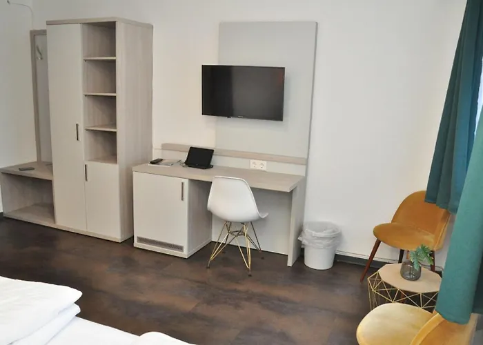 酒店 Am Martinsberg 3*