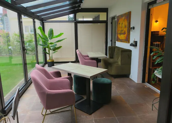 Am Martinsberg 酒店