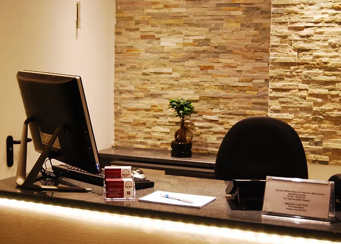 Am Martinsberg 酒店