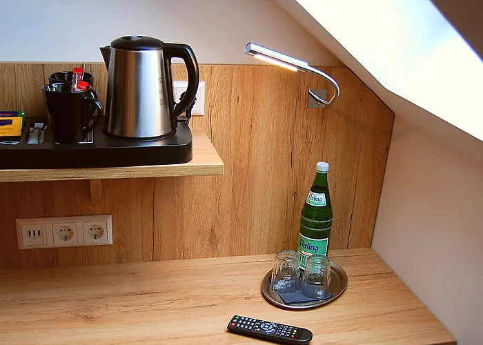 酒店 Am Martinsberg 安德纳赫